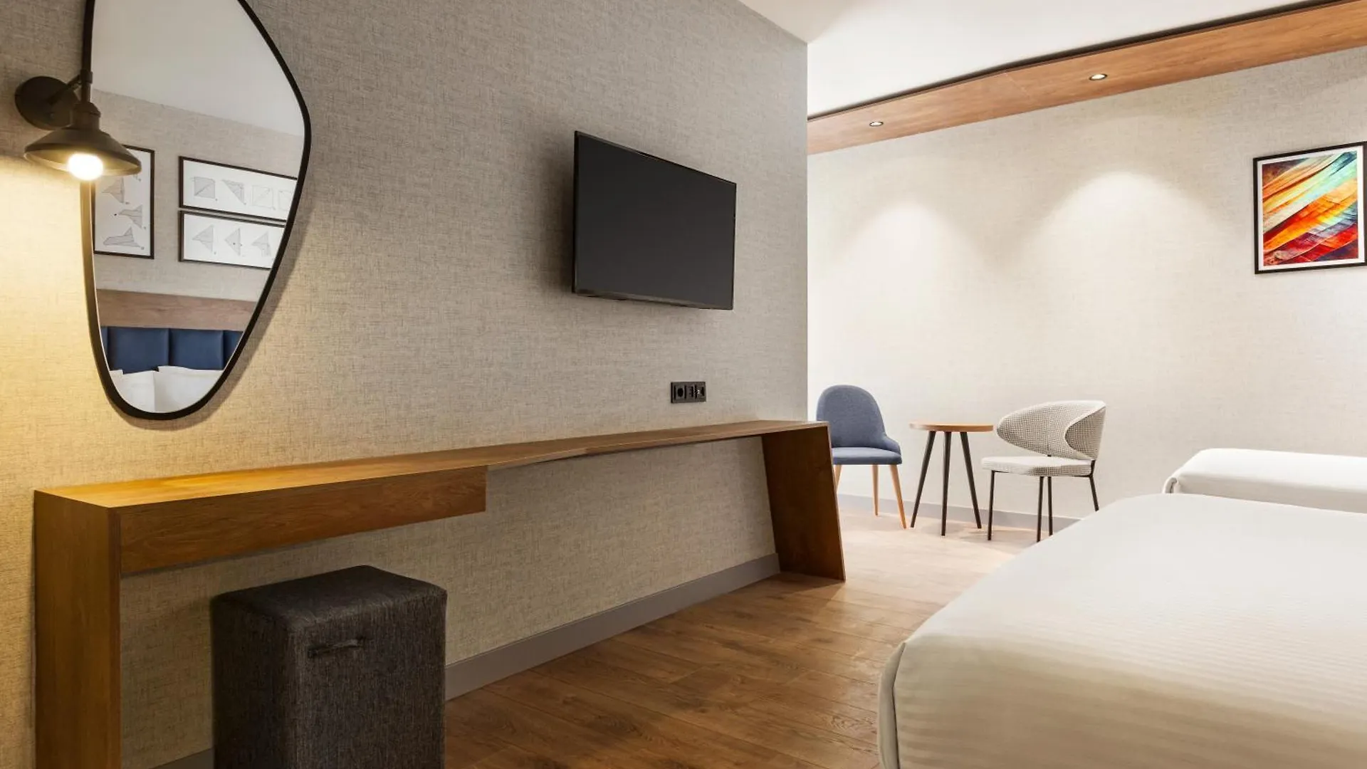 Ramada Encore By Wyndham Istanbul Arnavutkoy Отель