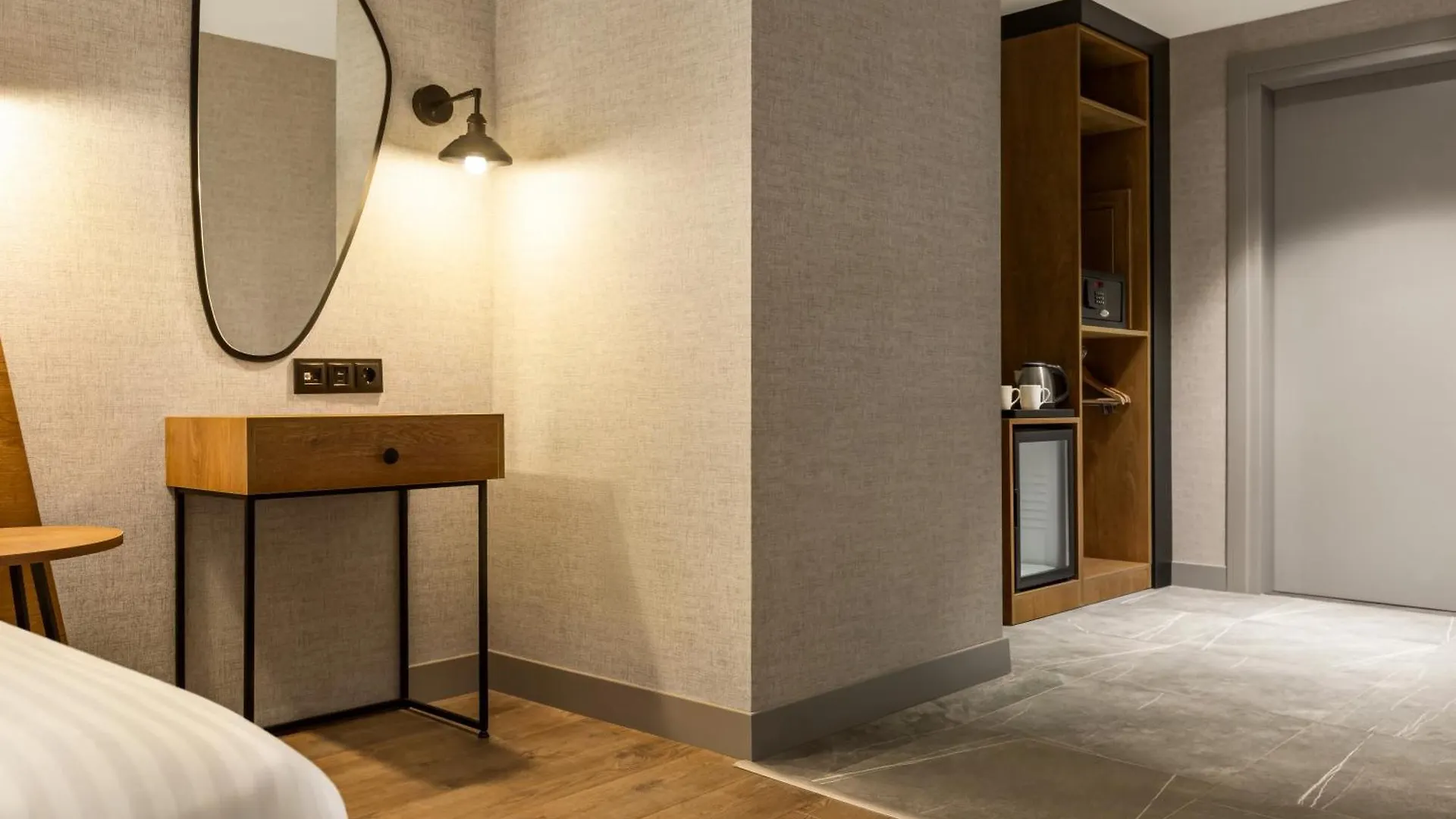Hotel Ramada Encore By Wyndham Istanbul Arnavutkoy