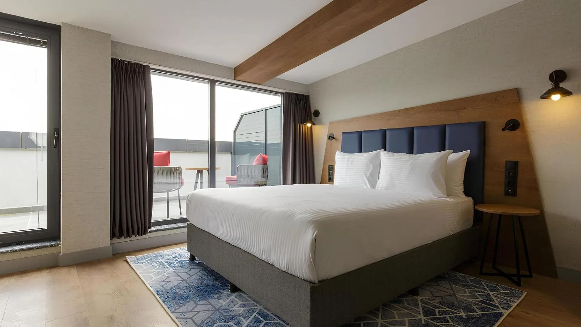 Ramada Encore By Wyndham Istanbul Arnavutkoy