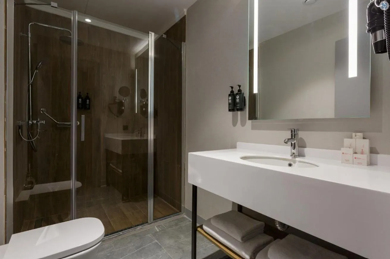 Ramada Encore By Wyndham Istanbul Arnavutkoy