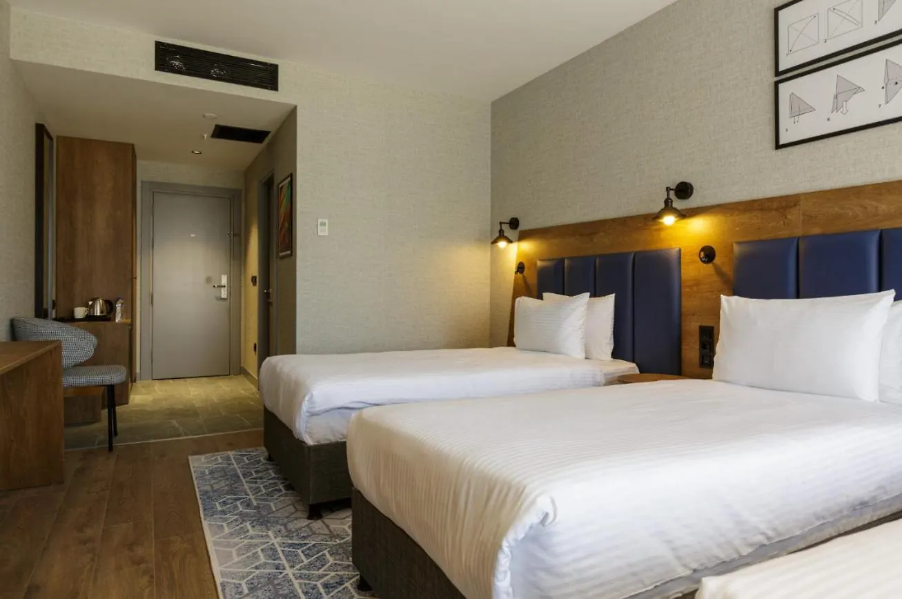 Ramada Encore By Wyndham Istanbul Arnavutkoy