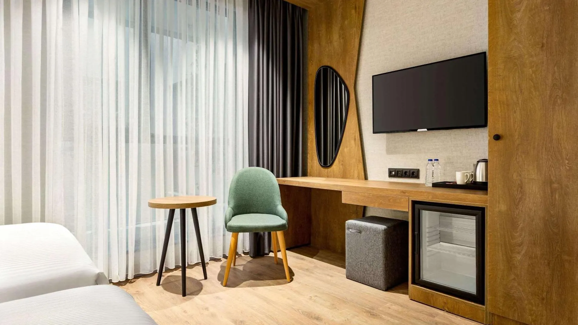 Hotel Ramada Encore By Wyndham Istanbul Arnavutkoy
