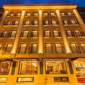 3* فندق موكارناس تاكسيم